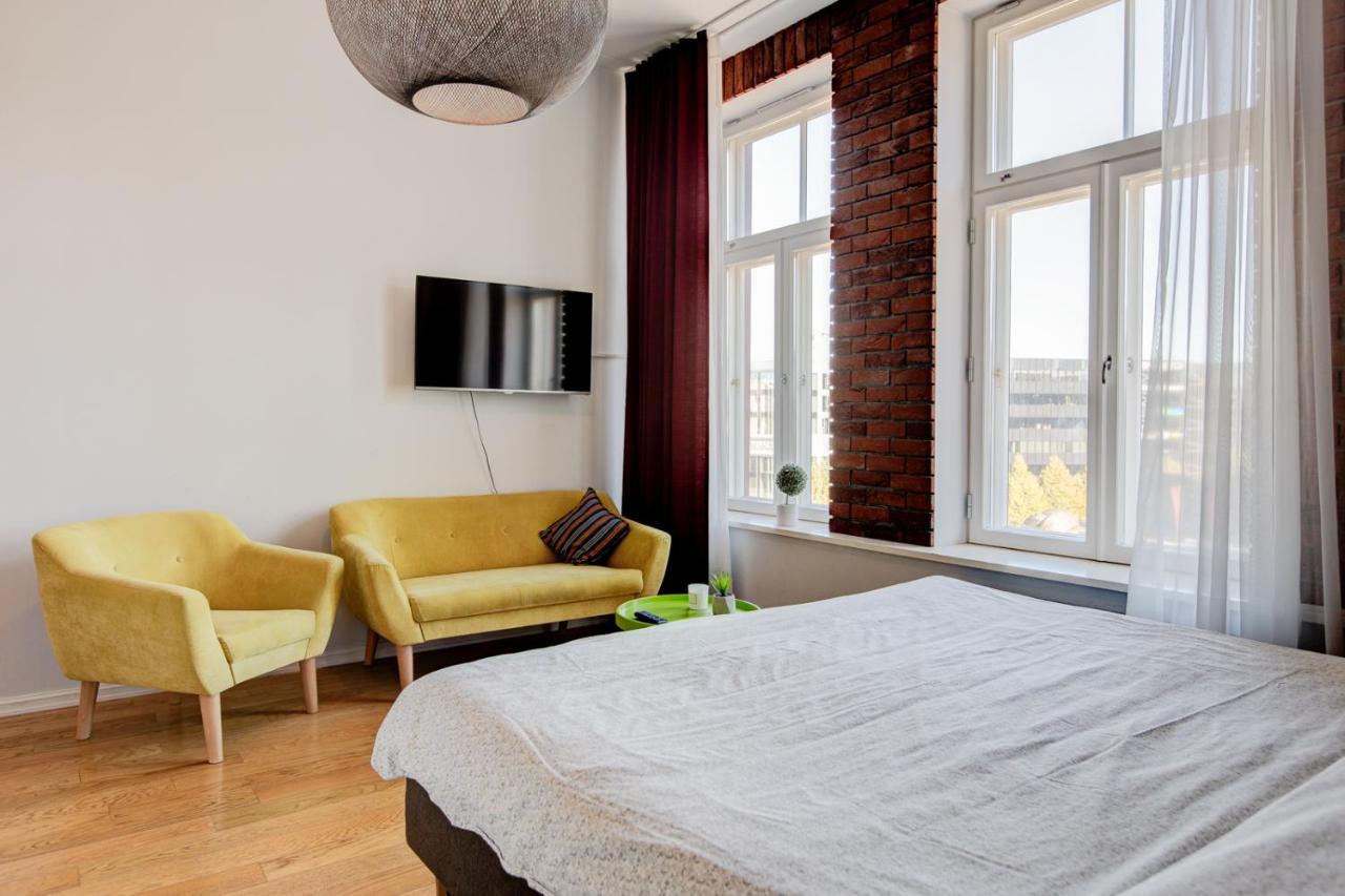 Апартаменти Stylish Studio In Perfect Location, 24H Reception Таллінн Екстер'єр фото