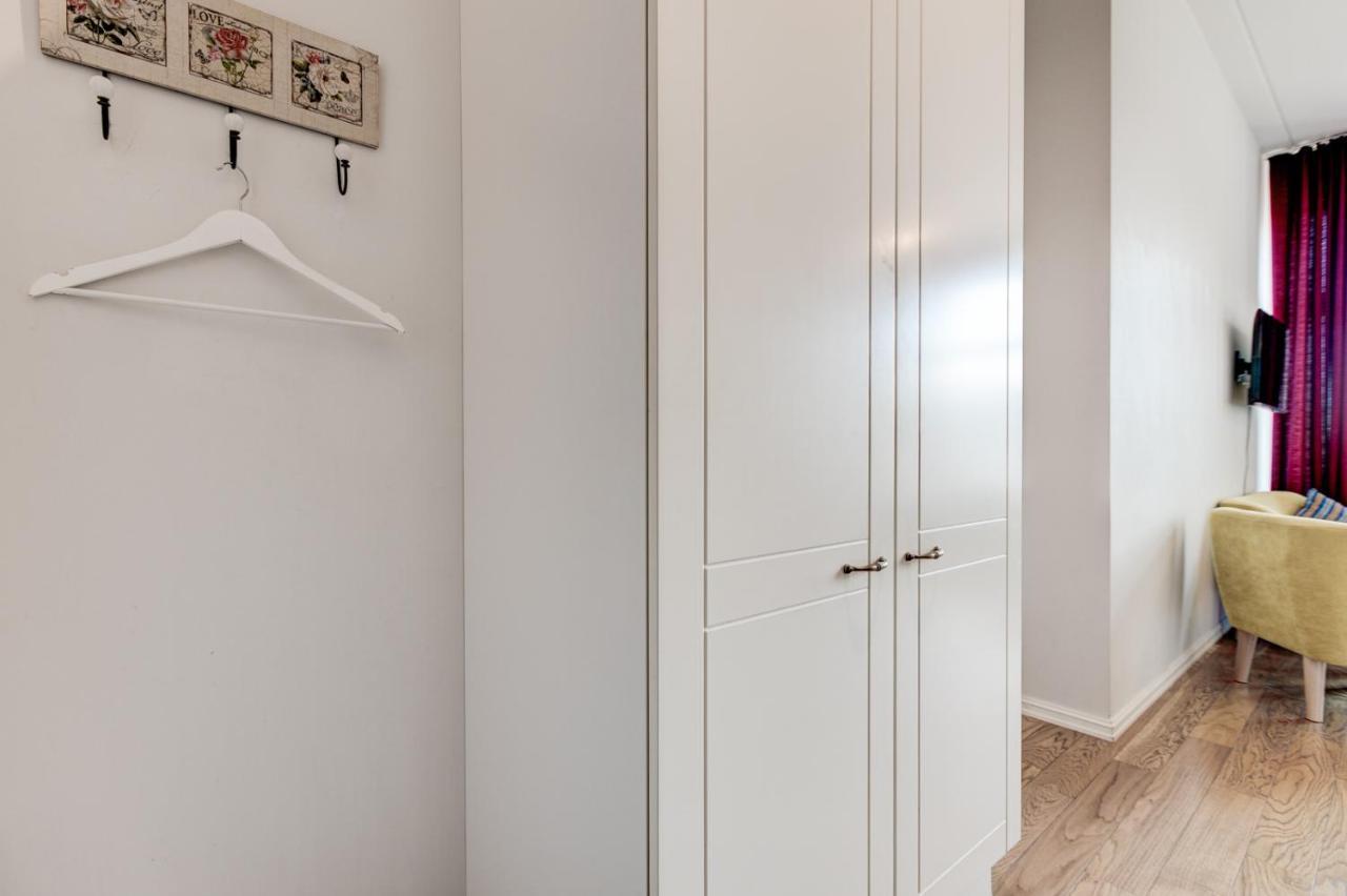 Апартаменти Stylish Studio In Perfect Location, 24H Reception Таллінн Екстер'єр фото